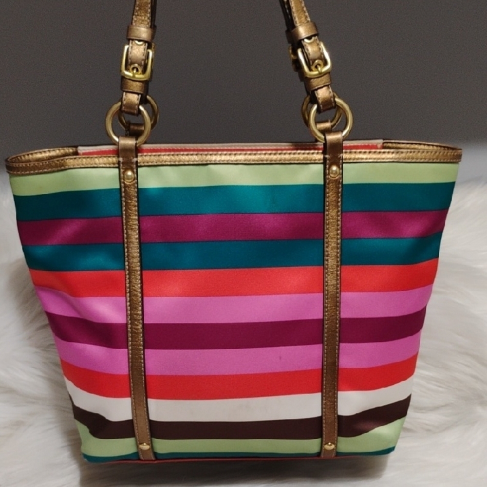 SALE! Coach (TOTE ONLY) Vintage Legacy Multicolor Striped Tote W Hangtags - Picture 3 of 11